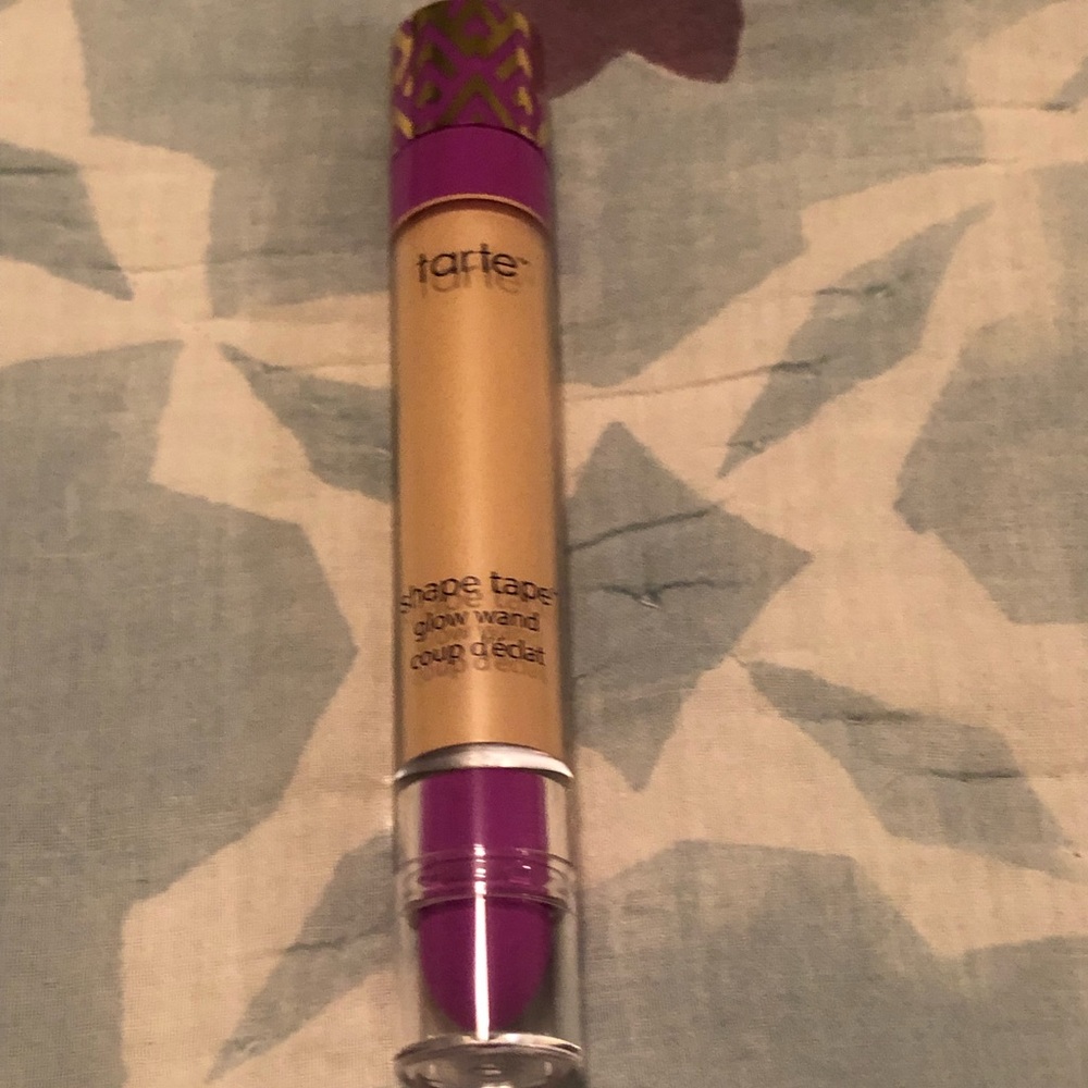 Tarte Shape Tape Glow Wand in Sunbeam